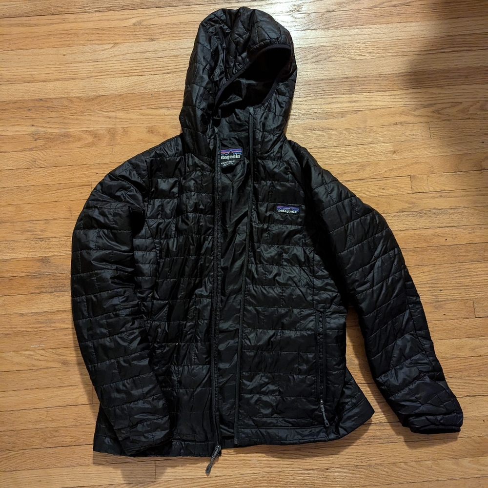 Patagonia Nano puff jacket (Women's size)